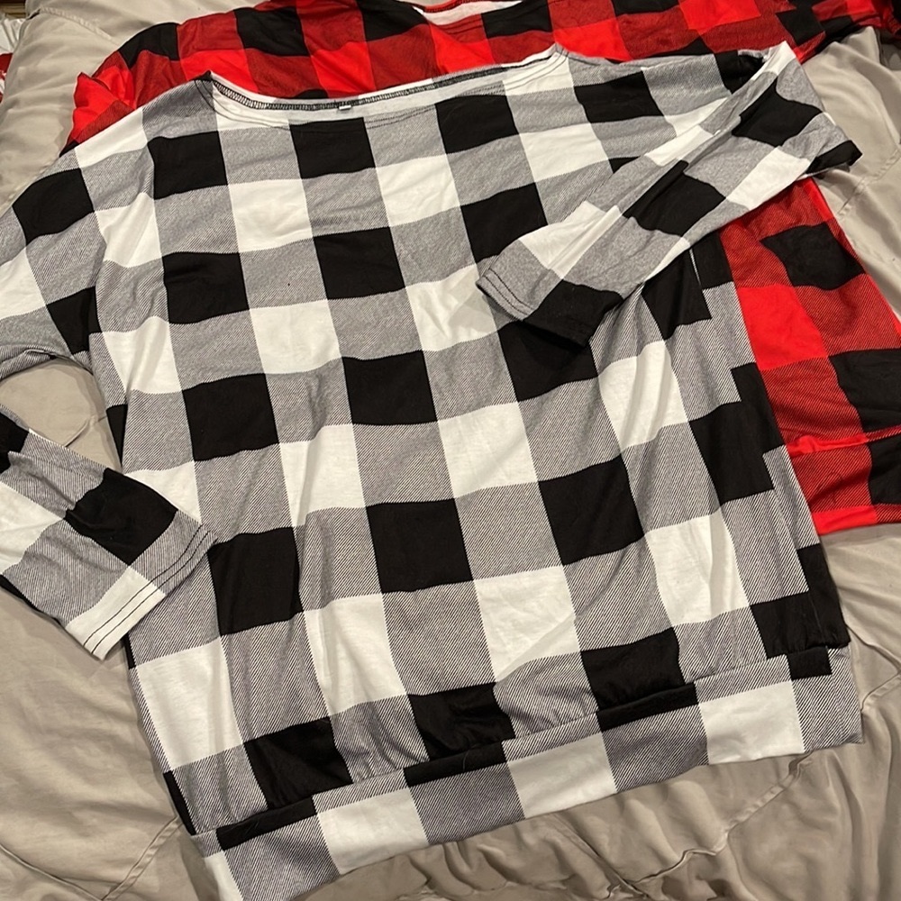 Plaid cute wide neck tops